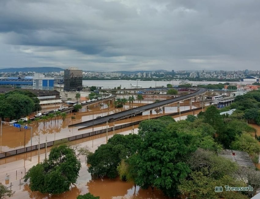 Enchente em Porto Alegre - Trensurb - Sortimento Notícias Enchente do Guaíba