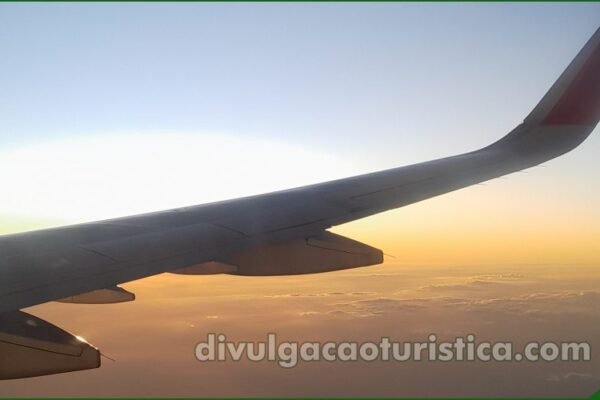 Divulgação Turística - Voo Latam - Viagem Aérea - divulgacaoturistica.com