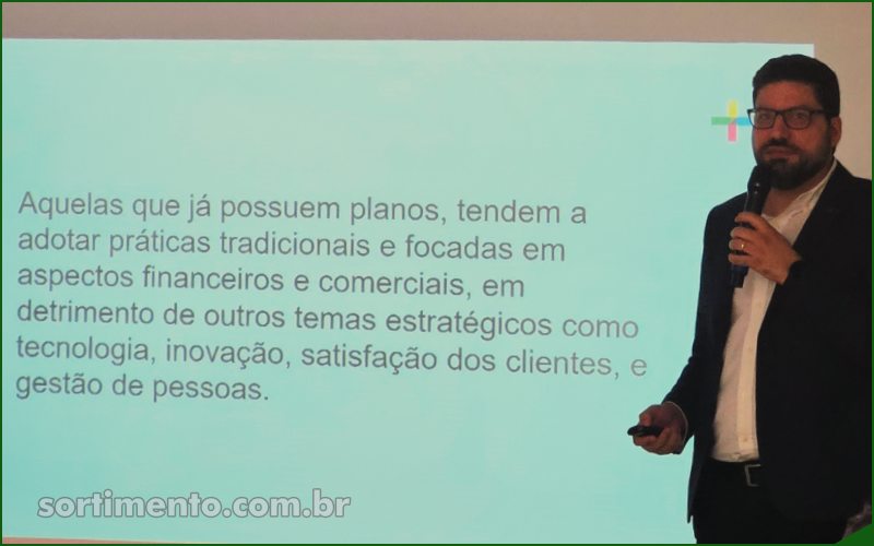 Ronaldo Guedes da Lure Consultoria - Pesquisa Planejamento Estratégico da ACIEG - sortimento.com.br