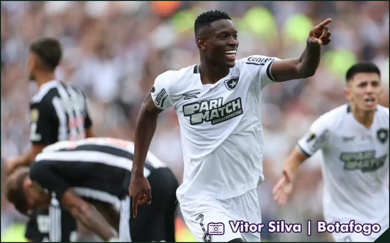 Botafogo vence Atlético Mineiro e conquista a Copa Libertadores da América 2024