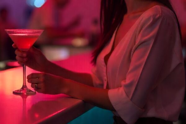 Fhoresp e ABCF defendem volta de Sistema de Controle para combater fraude em destilados Crise da contaminação de bebidas com metanol - sortimento.com.br