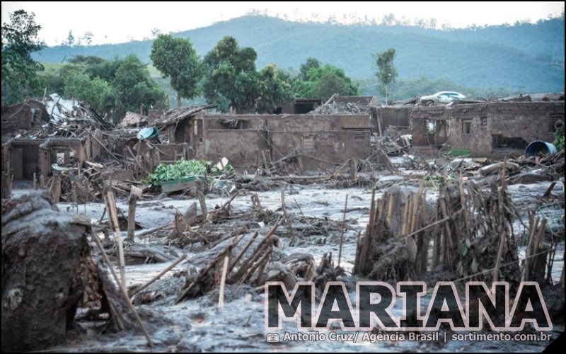Mariana-MG - rompimento das barragens da mineradora Samarco - sortimento.com.br