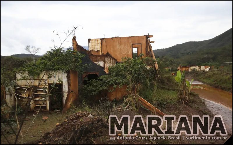 Mariana-MG - rompimento das barragens da mineradora Samarco - sortimento.com.br