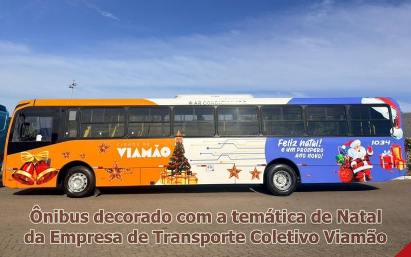 Ônibus decorado com a temática de Natal da Empresa de Transporte Coletivo Viamão