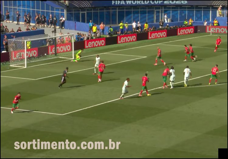 Goleiro marroquino, Bono, defendeu pênalti cobrado por Kylian Mbappé